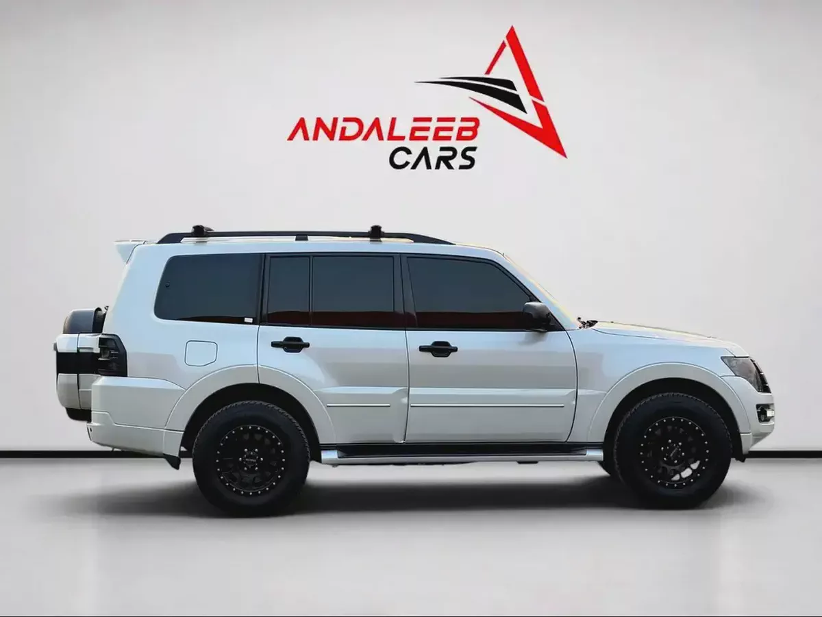 7-SEATER | MITSUBISHI PAJERO GLS | 3.8L V6 4WD | 2019 | GCC SPECS-9-9