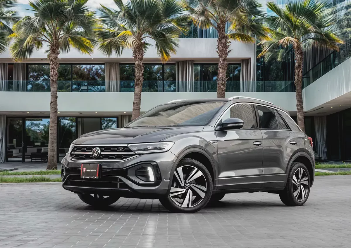 2,155 P.M |  T-Roc R-LINE | 0% Downpayment | EXTENDED WARRANTY | FULL OPTION!