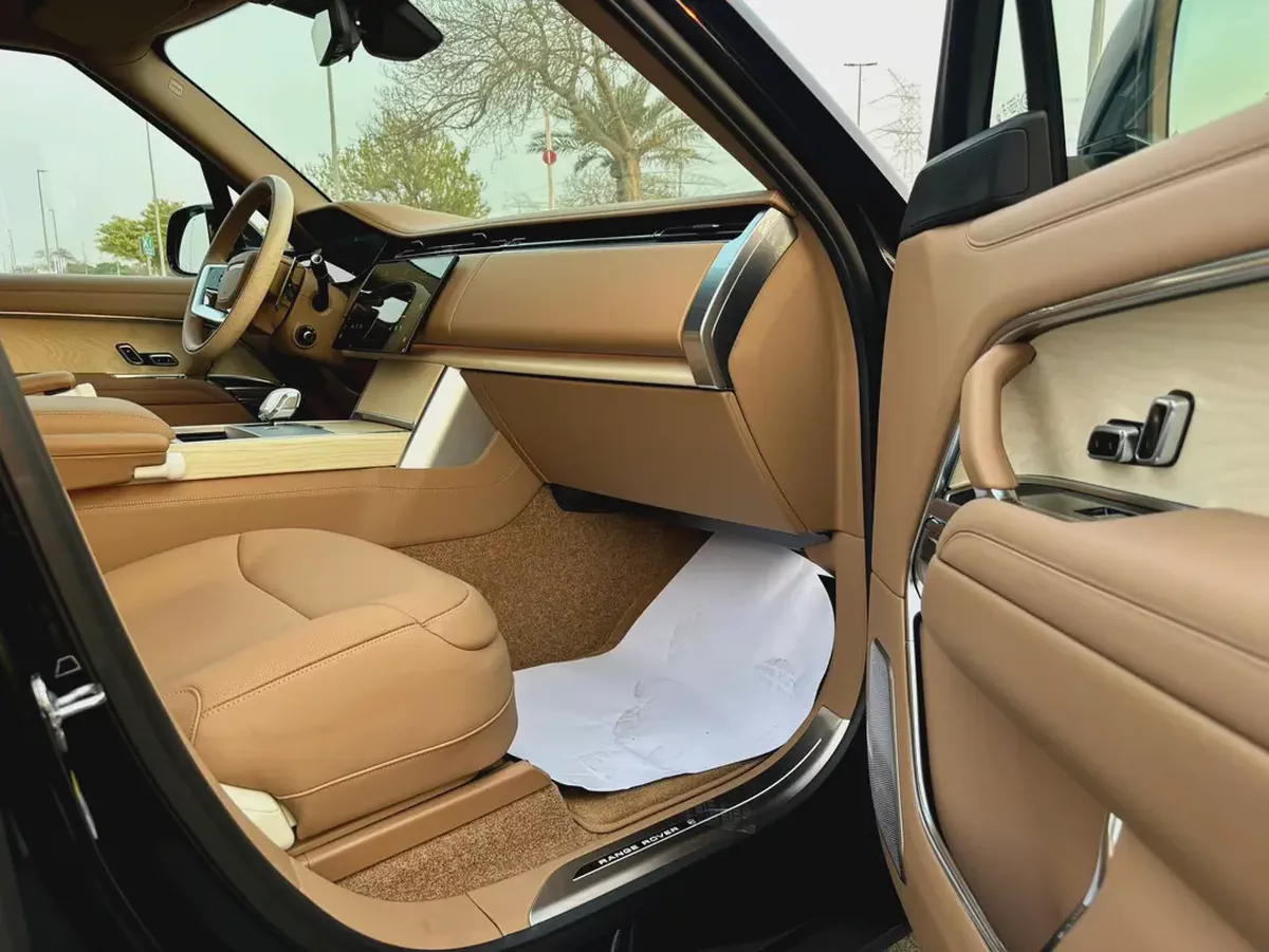 2026 / Land Rover Range Rover SV P615 | European Specs | Ultimate Luxury-9-9