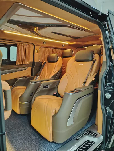 Ford Tourneo 2025 - Brand New - Chinese Specs - Spacious 7-Seater MPV-10