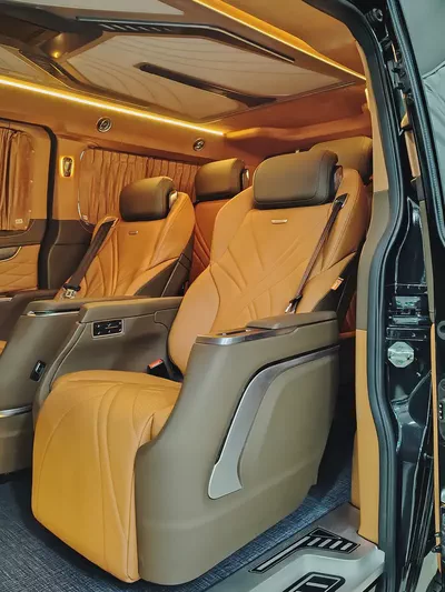 Ford Tourneo 2025 - Brand New - Chinese Specs - Spacious 7-Seater MPV-13