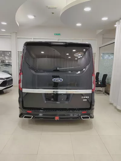 Ford Tourneo 2025 - Brand New - Chinese Specs - Spacious 7-Seater MPV-4