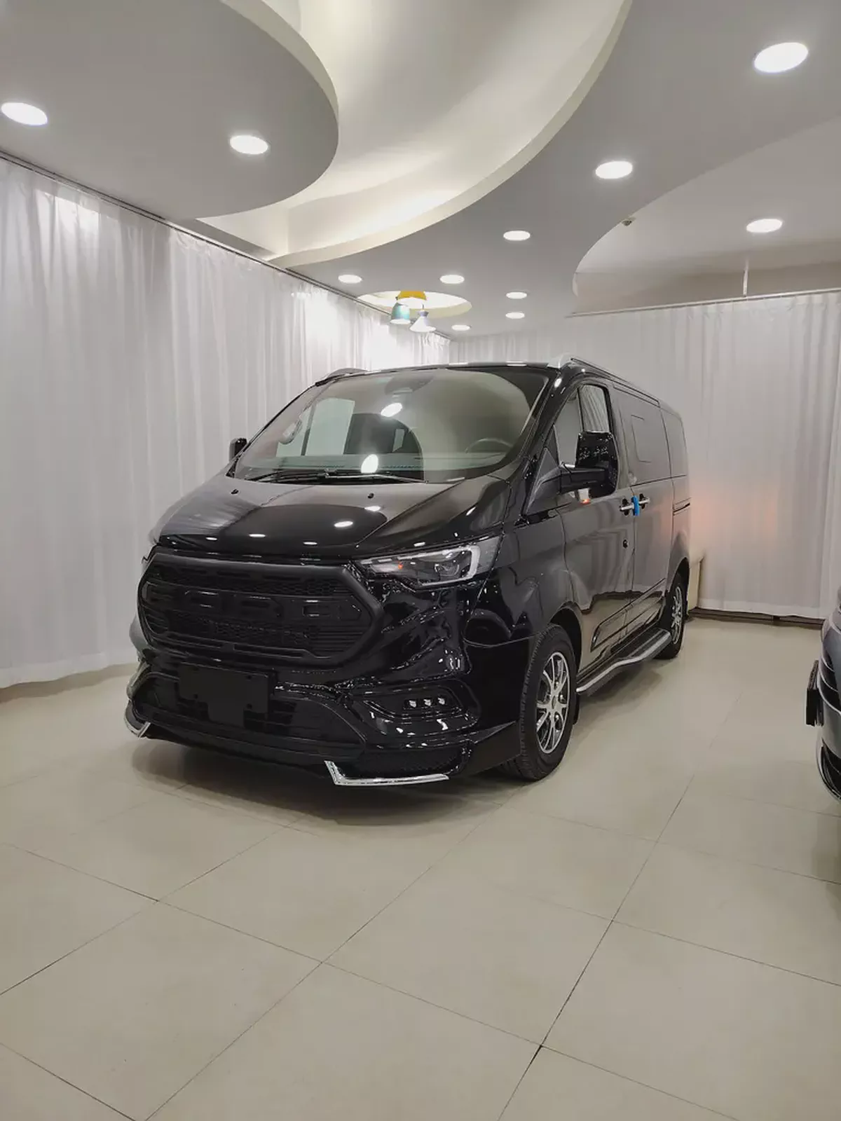Ford Tourneo 2025 - Brand New - Chinese Specs - Spacious 7-Seater MPV