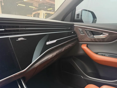 2022 Audi Q8 S line | GCC Specs | | AWD | Luxury SUV-11