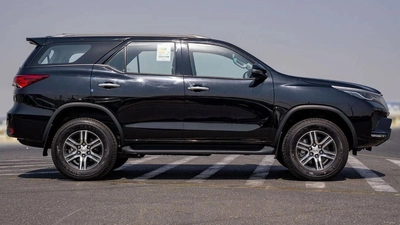 Toyota Fortuner GX2 2.7L 4WD-24