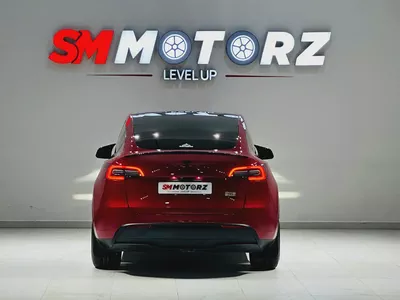 TESLA MODEL Y 2023 LONG RANGE WITH EXTRA ACCESSORIES GCC MAP INSTALL-6
