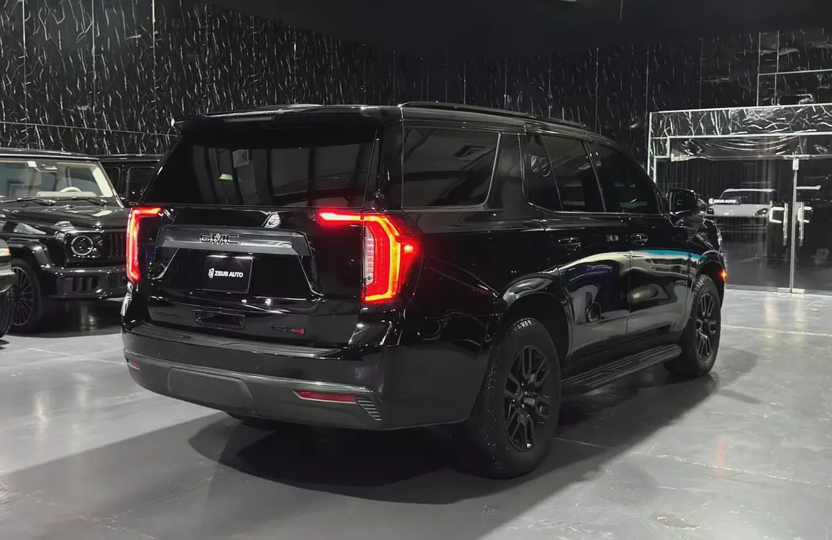 2022 GMC Yukon AT4 | Full Options | Captain Seats | Clean Title-3-3