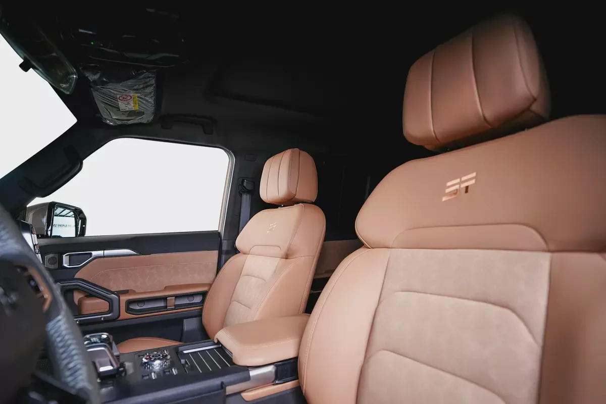 Jetour T2-XWD-Luxury plus-Full Options-low Mileage-GCC-warranty till 2035-service package till 2028-16-16