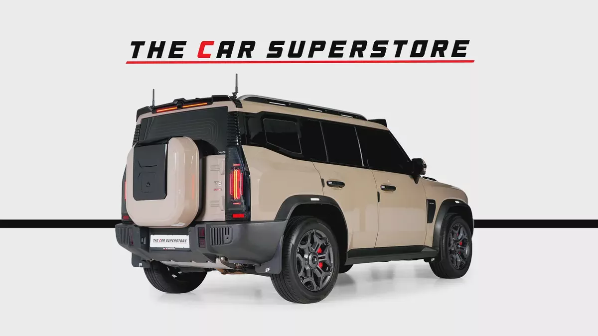 Jetour T2-XWD-Luxury plus-Full Options-low Mileage-GCC-warranty till 2035-service package till 2028-7-7