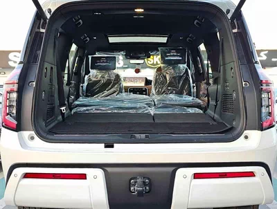 Nissan Patrol SE PLATINUM NISSAN PATROL SE PLATINUM || FULL OPTION | PETROL AT 3.8L V6 4WD (CODE # NPSEP) PLATINUM WHITE 2026-5