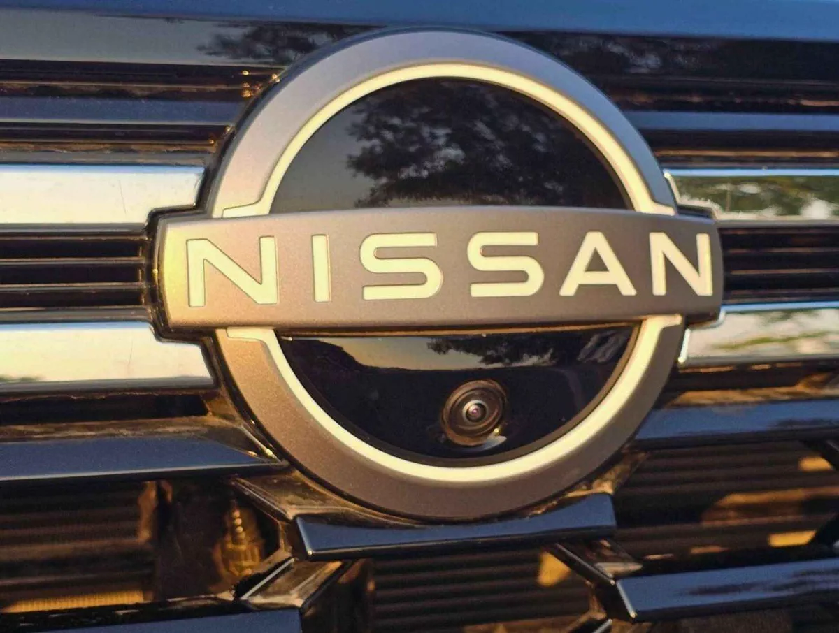 Nissan Patrol SE PLATINUM NISSAN PATROL SE PLATINUM || FULL OPTION | PETROL AT 3.8L V6 4WD (CODE # NPSEP) PLATINUM WHITE 2026-10-0