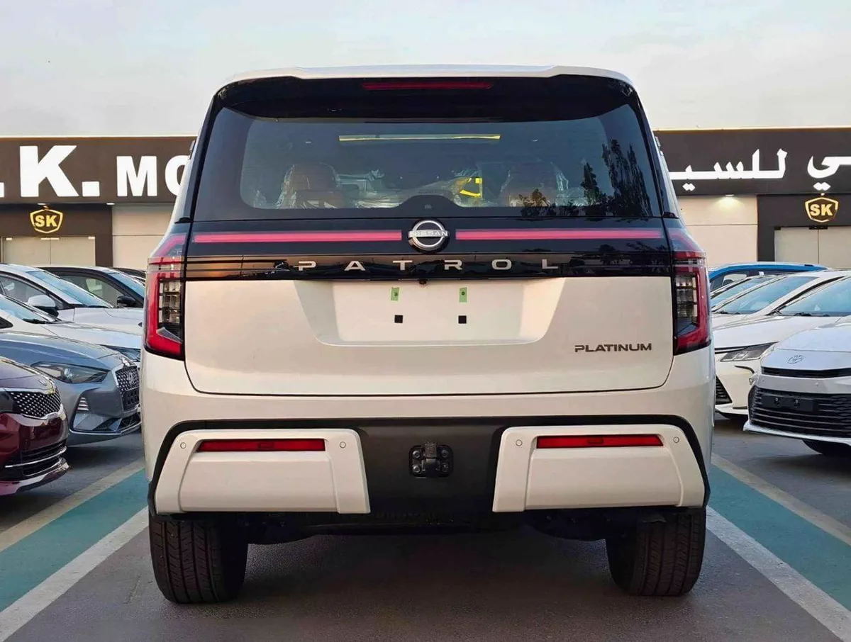 Nissan Patrol SE PLATINUM NISSAN PATROL SE PLATINUM || FULL OPTION | PETROL AT 3.8L V6 4WD (CODE # NPSEP) PLATINUM WHITE 2026-3-0