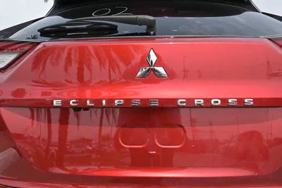 2026 Mitsubishi Eclipse Cross – Red SUV with Black Interior-2