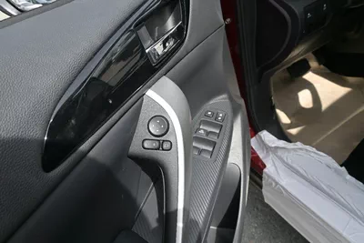 2026 Mitsubishi Eclipse Cross – Red SUV with Black Interior-10