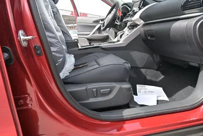 2026 Mitsubishi Eclipse Cross – Red SUV with Black Interior-23