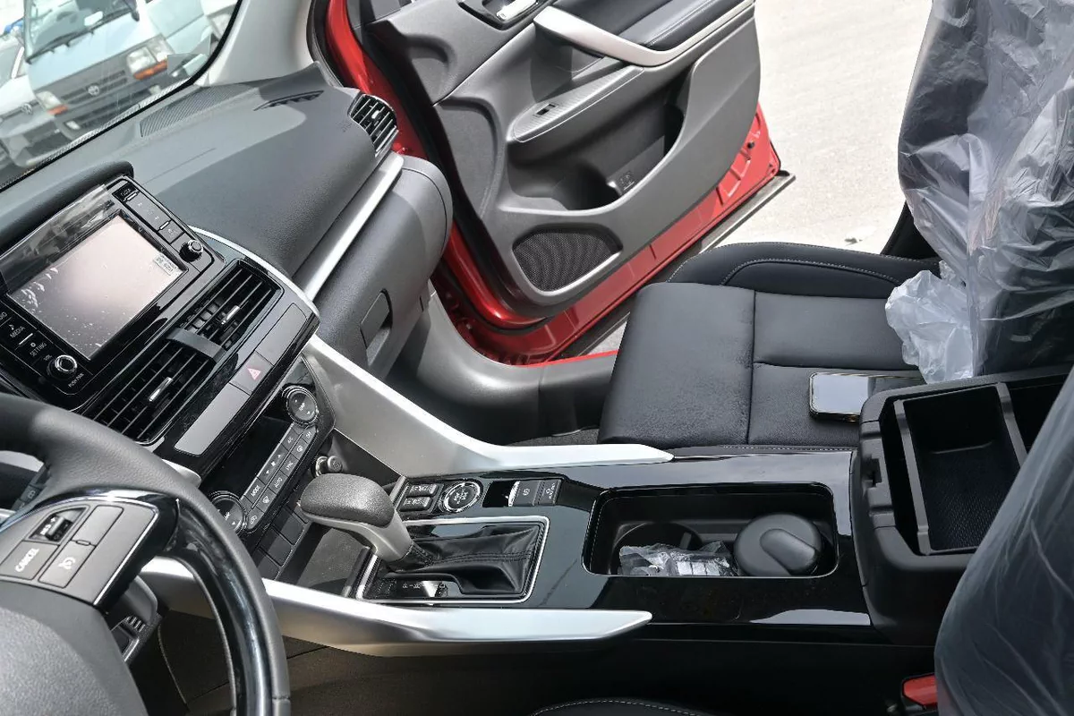 2026 Mitsubishi Eclipse Cross – Red SUV with Black Interior-20-20
