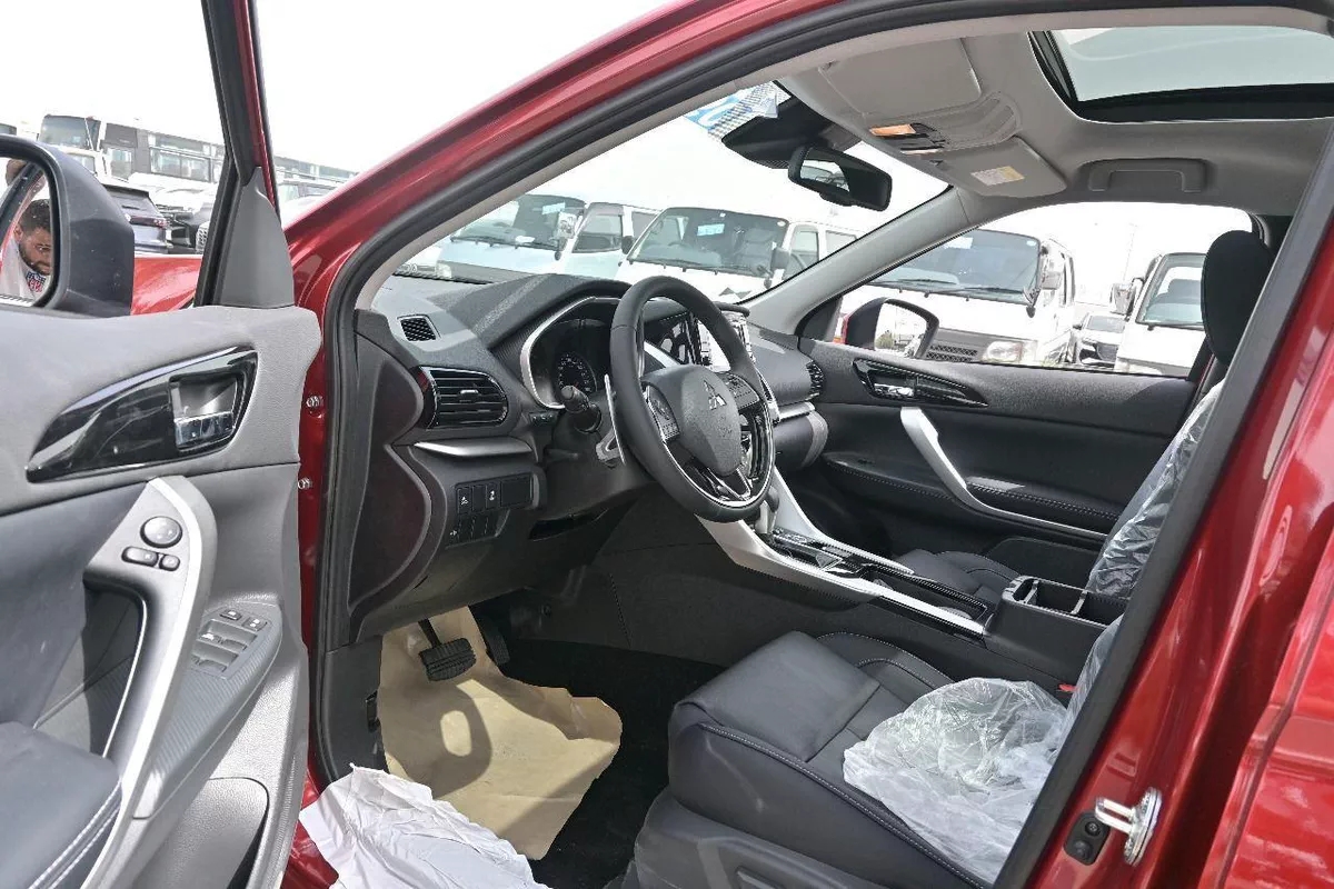 2026 Mitsubishi Eclipse Cross – Red SUV with Black Interior-12-12