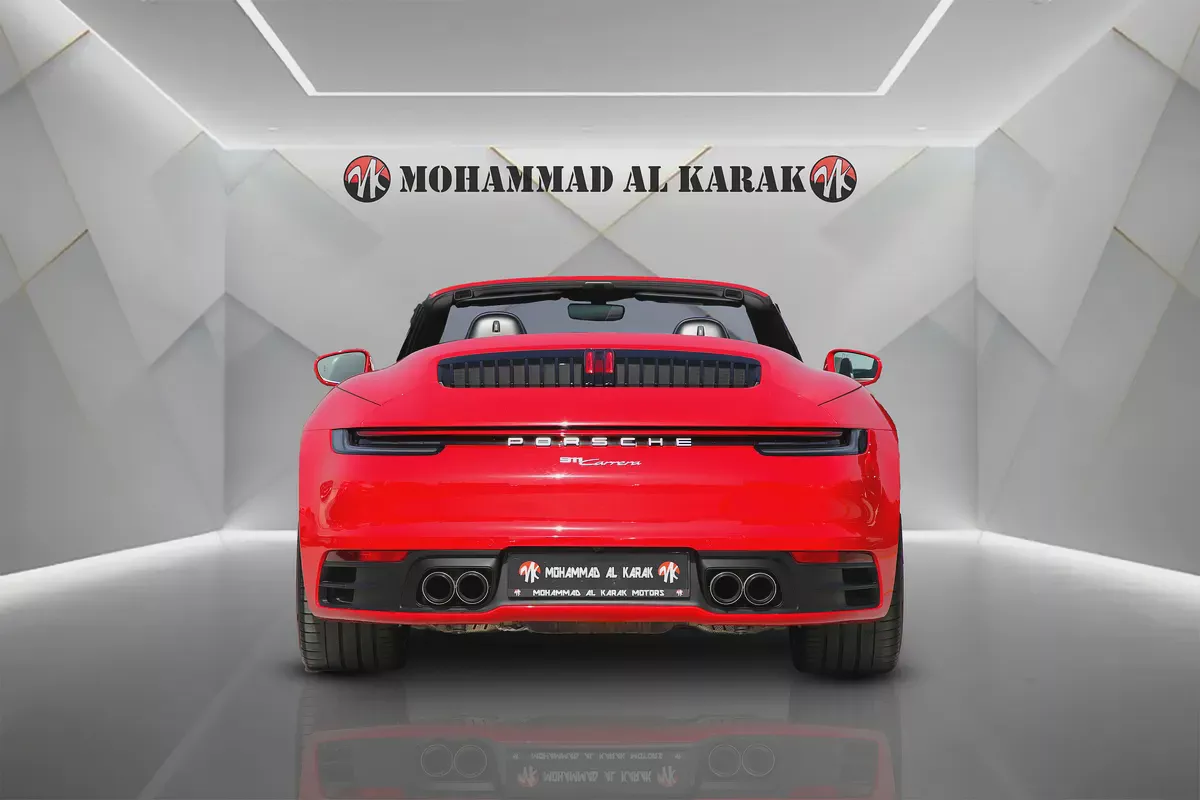 PORSCHE CARRERA 911 CABRIOLET -2022 - GCC - FULLY LOADED - ORIGINAL PAINT - AMAZING CONDITION-3-3