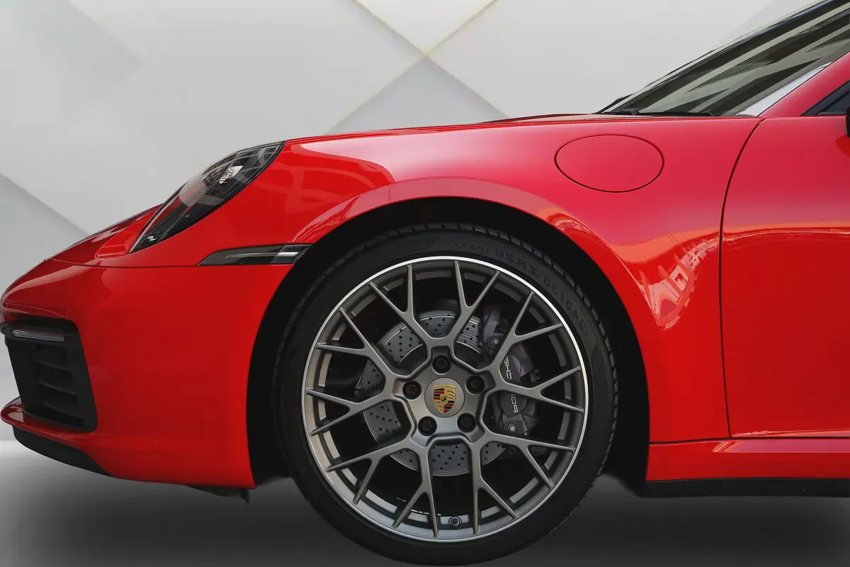 PORSCHE CARRERA 911 CABRIOLET -2022 - GCC - FULLY LOADED - ORIGINAL PAINT - AMAZING CONDITION-7-7