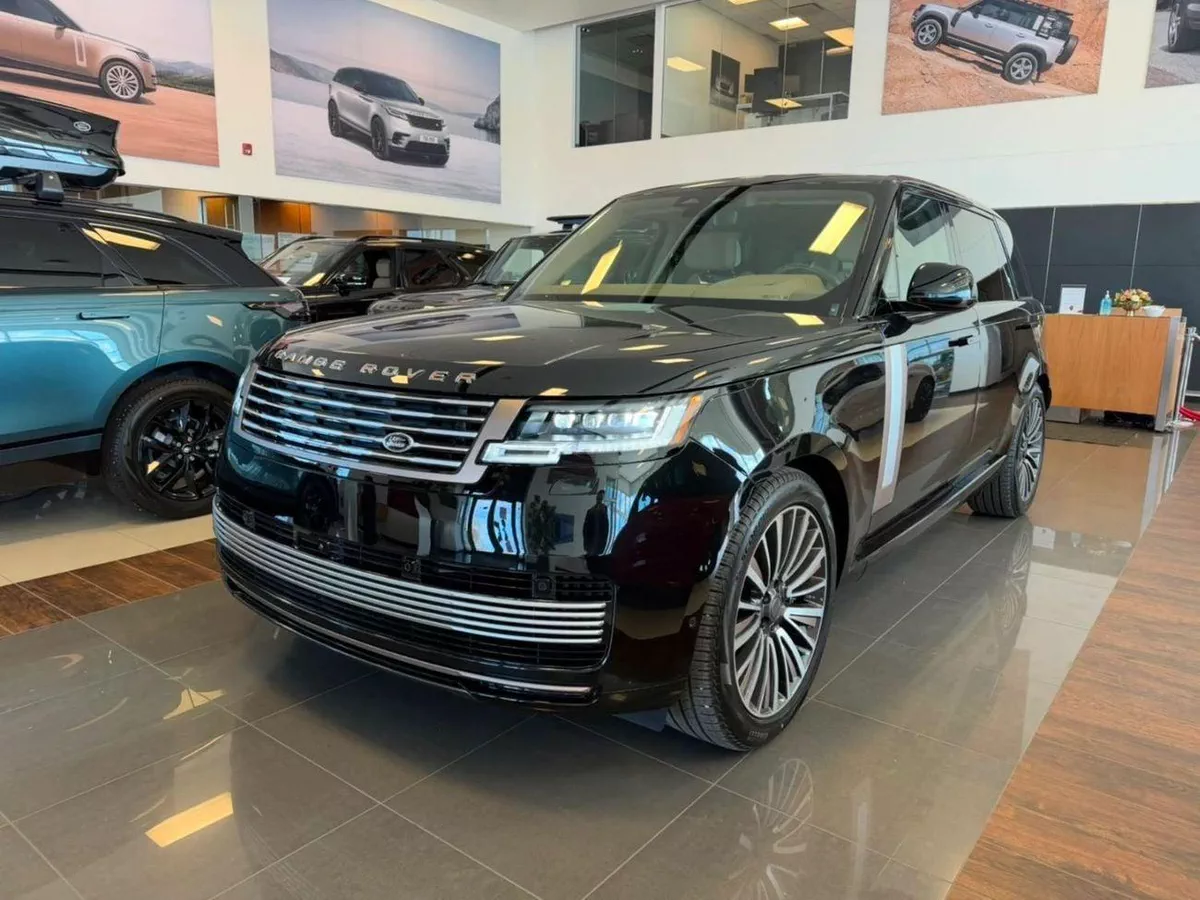 Land Rover Range Rover SV LWB P615 P615 SV Autobiography LWB * Export Offer *