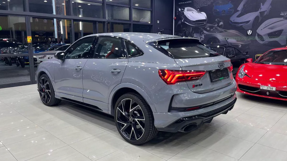 Audi RSQ3 STANDARD-8-0