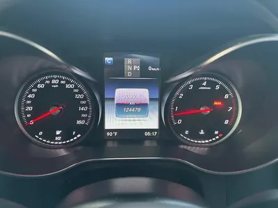 Mercedes-Benz GLC 300 4MATIC 2019 - American Specs - GCC Resale-13