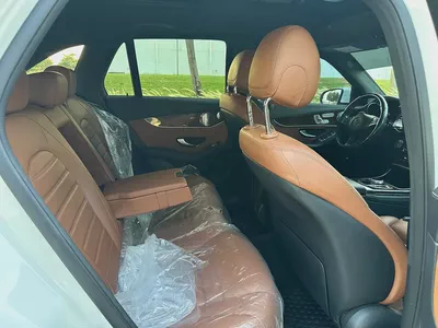 Mercedes-Benz GLC 300 4MATIC 2019 - American Specs - GCC Resale-8