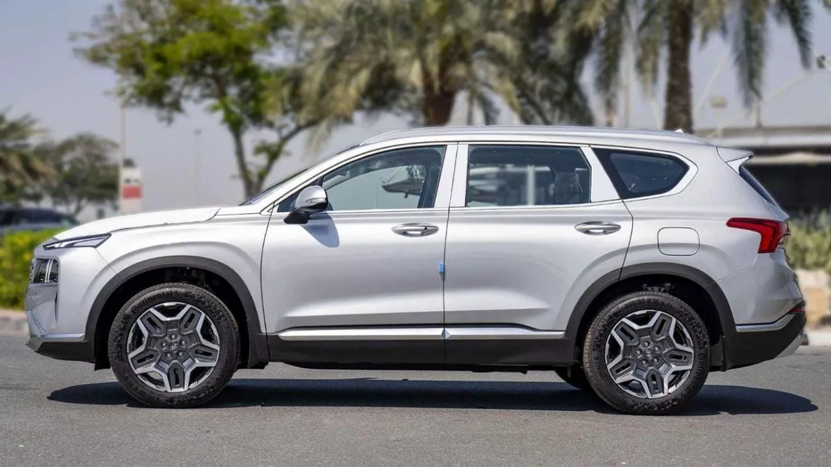 Hyundai Santa Fe SMART PLUS SANTAFE luxury 2.5L-19-0