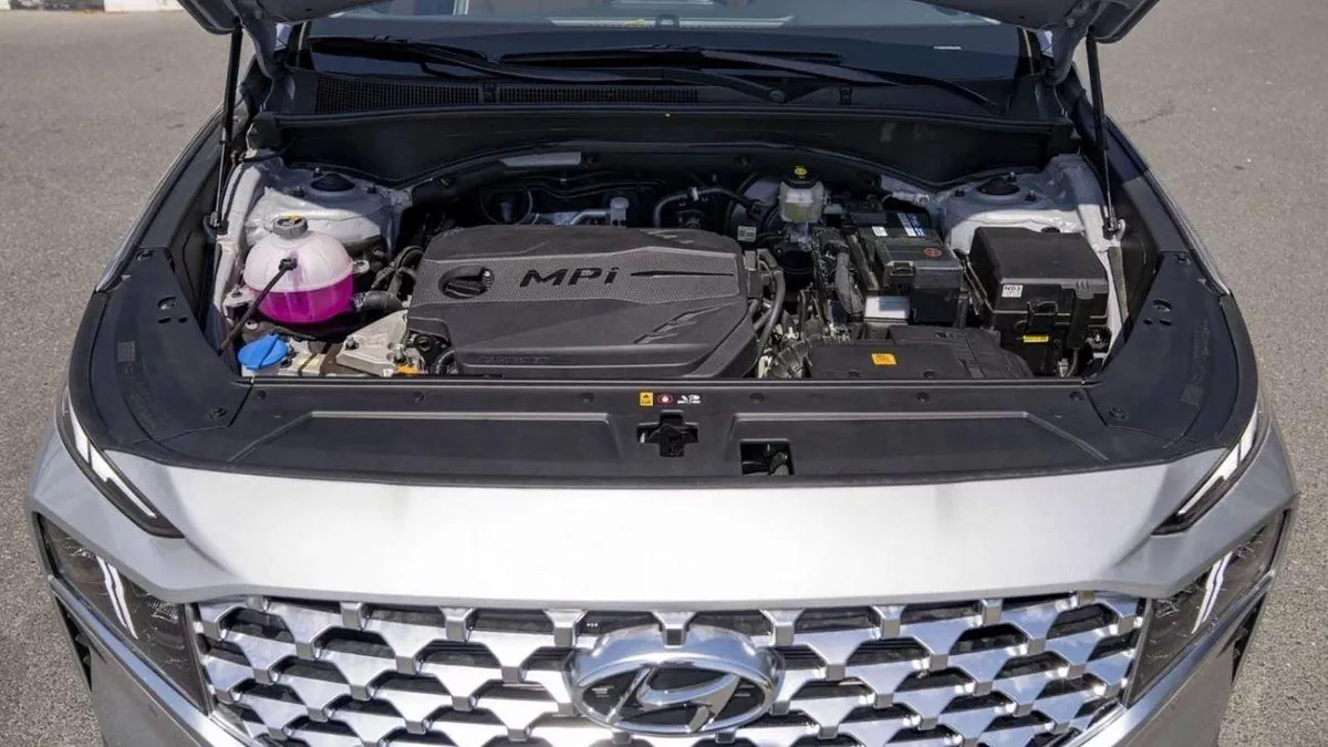 Hyundai Santa Fe SMART PLUS SANTAFE luxury 2.5L-8-0