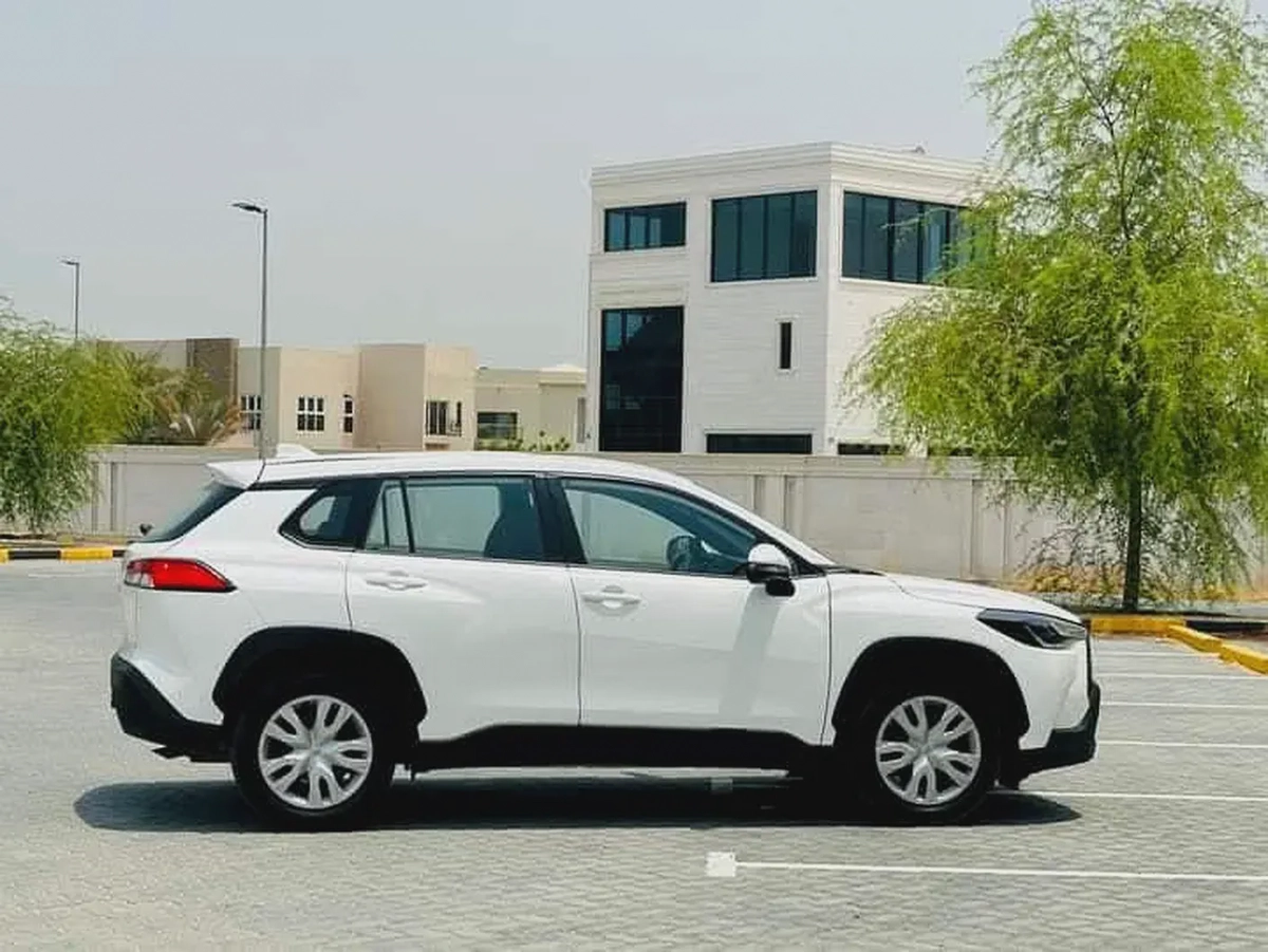 Toyota Corolla Cross GLI 2022 GCC Specs-4-4