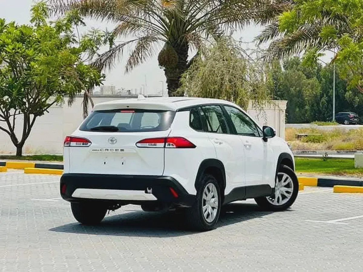 Toyota Corolla Cross GLI 2022 GCC Specs-5-5
