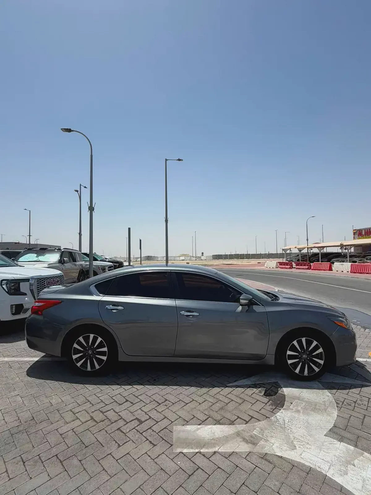Nissan Altima 2017 SL - Full Option - Korean Specs-2-2