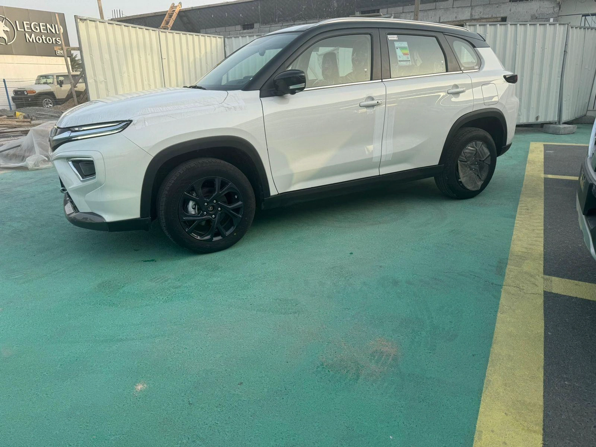 New 2026 Toyota Urban crusir-7-7