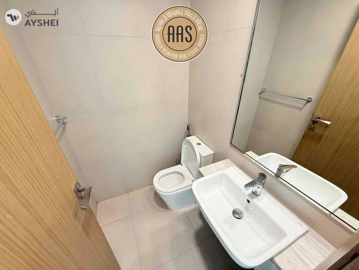 SPACIOUS 1BHK || ALL AMENITIES || FREE PARKING-3-3