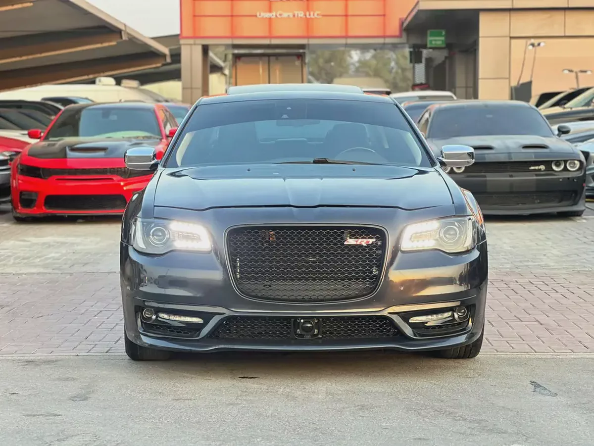 كرايسلرs300 2017 مواصفات امريكية 6 سلندر بحالة جيدة-2-2