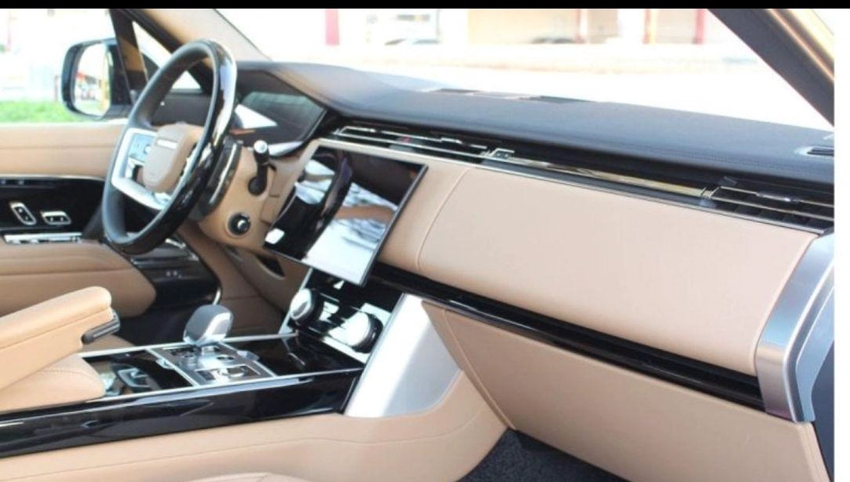 New 2024 Land Rover Range rover