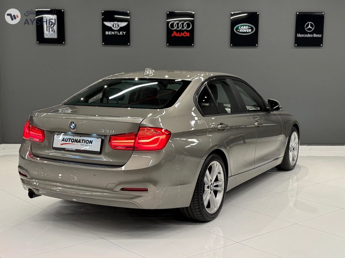 BMW 3 Series 318 2017-5-5