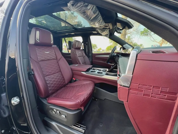 !! 2025 !! CADILLAC | ESCALADE | SPORT | GCC | BLACK EDITION