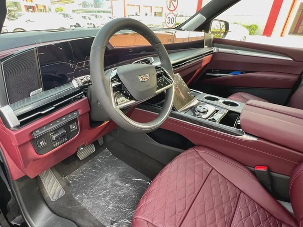 !! 2025 !! CADILLAC | ESCALADE | SPORT | GCC | BLACK EDITION