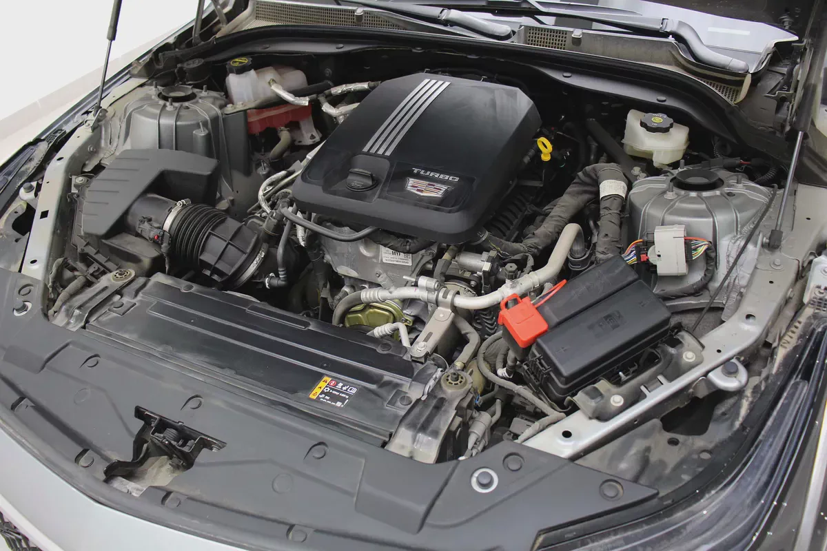 2025 Cadillac CT5 Premium Luxury GCC Specs-9-9