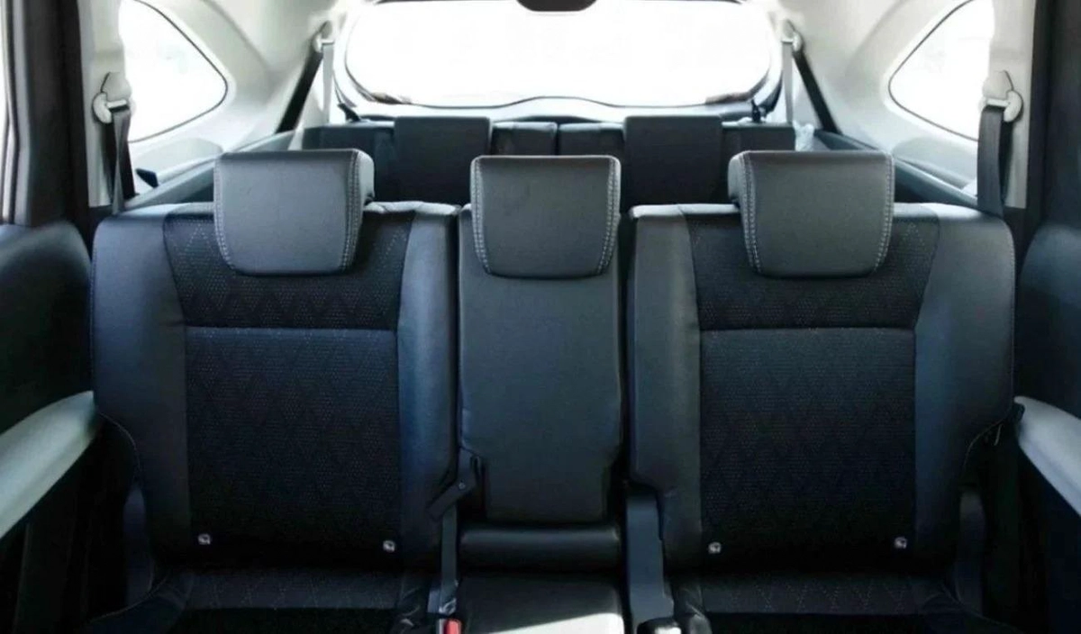 Toyota Veloz GX-11-11