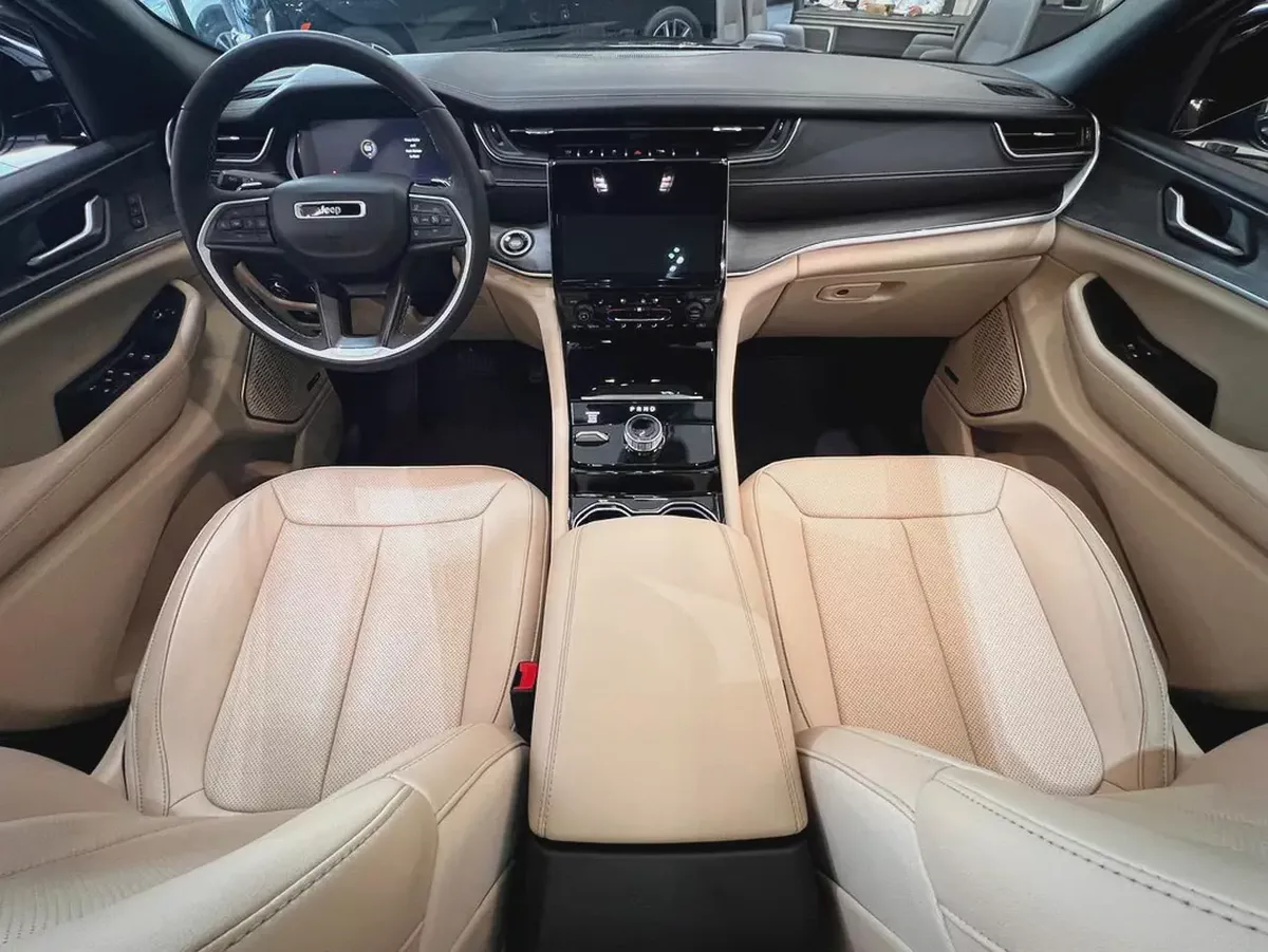!! 2023 !! Jeep | Grand Cherokee L | Limited | GCC Spec | Under Dealers Warranty | Just 51000 Driven-14-14