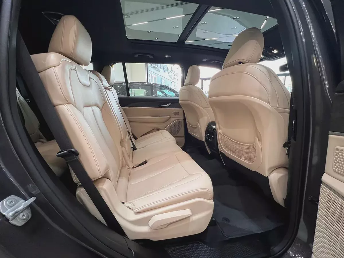 !! 2023 !! Jeep | Grand Cherokee L | Limited | GCC Spec | Under Dealers Warranty | Just 51000 Driven-16-16