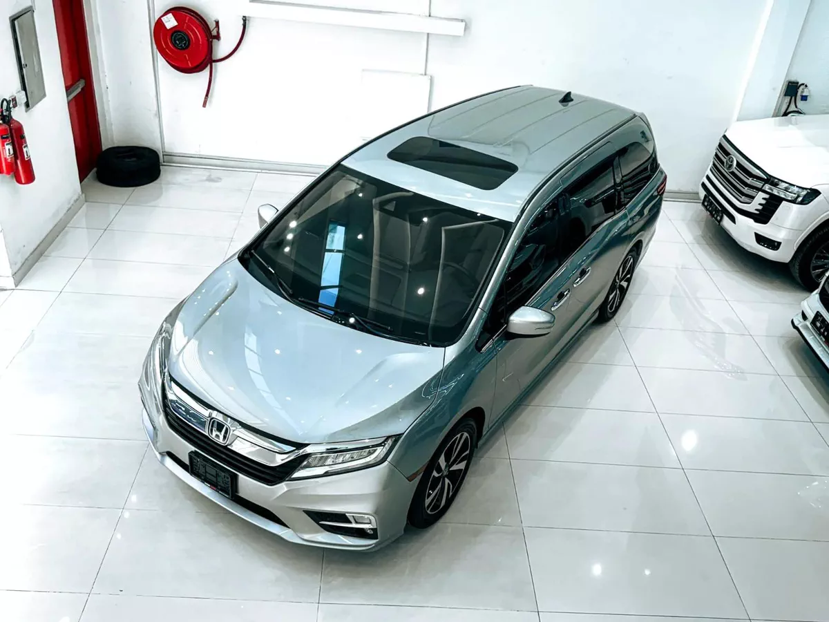 2019 Honda Odyssey Touring 3.5L V6 // EMI starting from 1,650 AED-1-1
