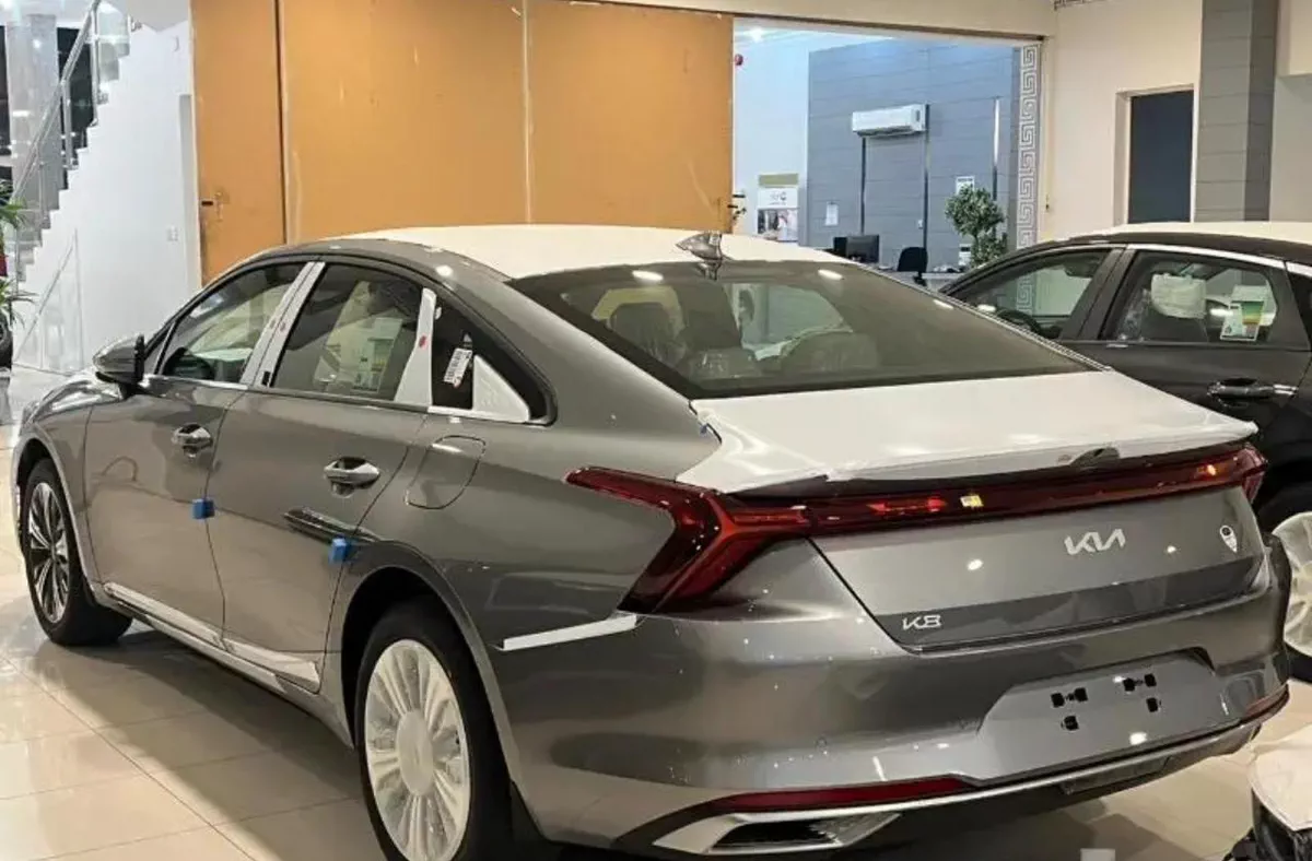 New 2026 Kia K8-2-2