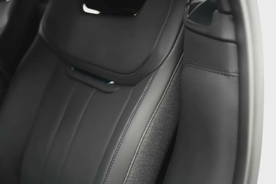 2025 RANGE ROVER SV WITH WARRANTY-7