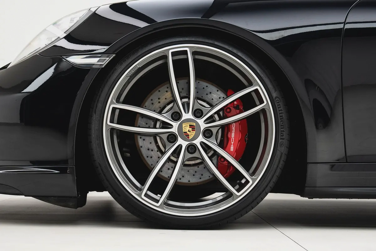 2015 PORSCHE 911 TURBO-5-5