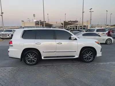 لكزس LX570 ابيضLexus LX 570 Sport 2015 | GCC Specs | Pristine Condition-6