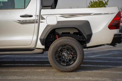 TOYOTA HILUX GR SPORT 4.0 GCC 2024 MODEL-21