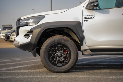 TOYOTA HILUX GR SPORT 4.0 GCC 2024 MODEL-19